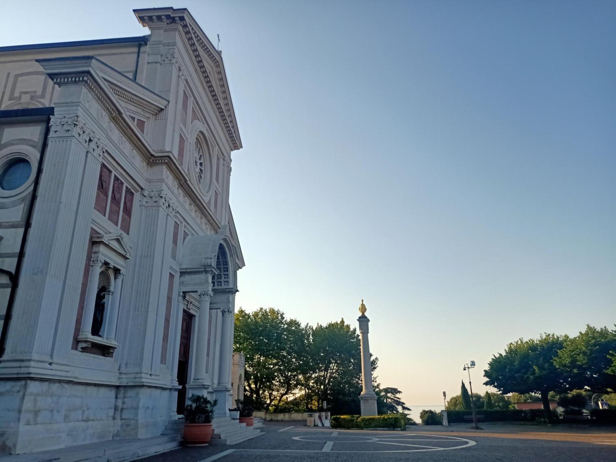 Hotel Serena อาเรนซาโน ภายนอก รูปภาพ